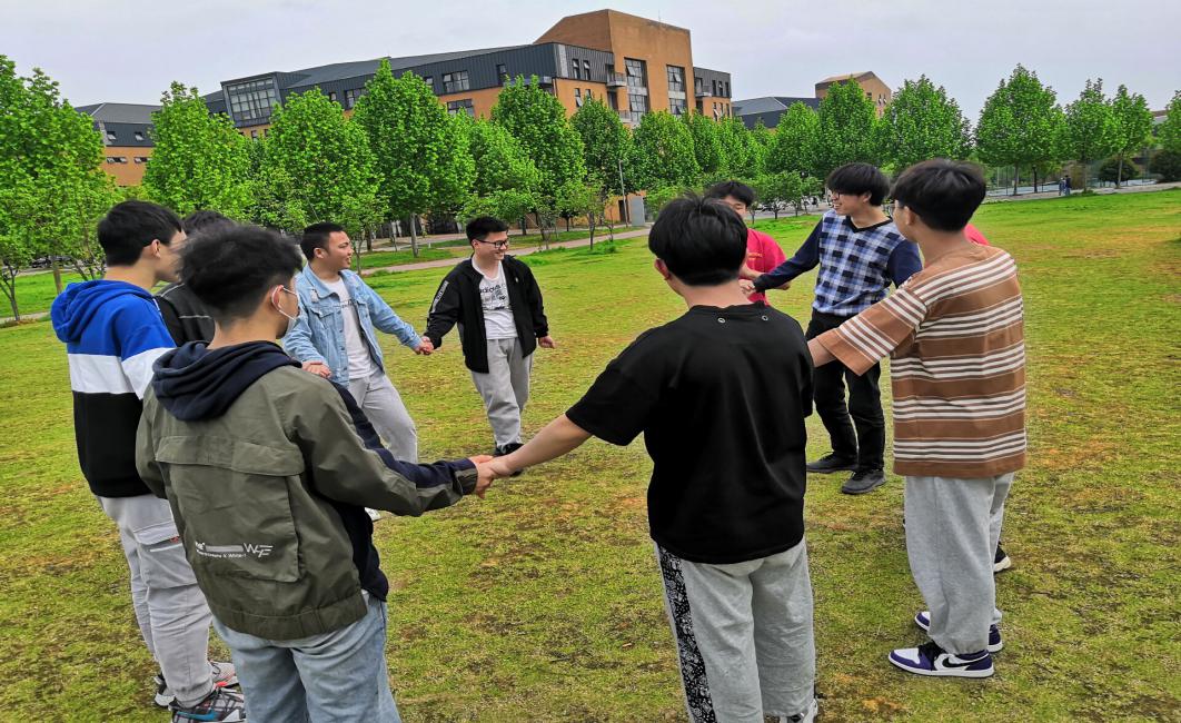 D93E9E6F126EAB6C133348F1A7B8ACAB