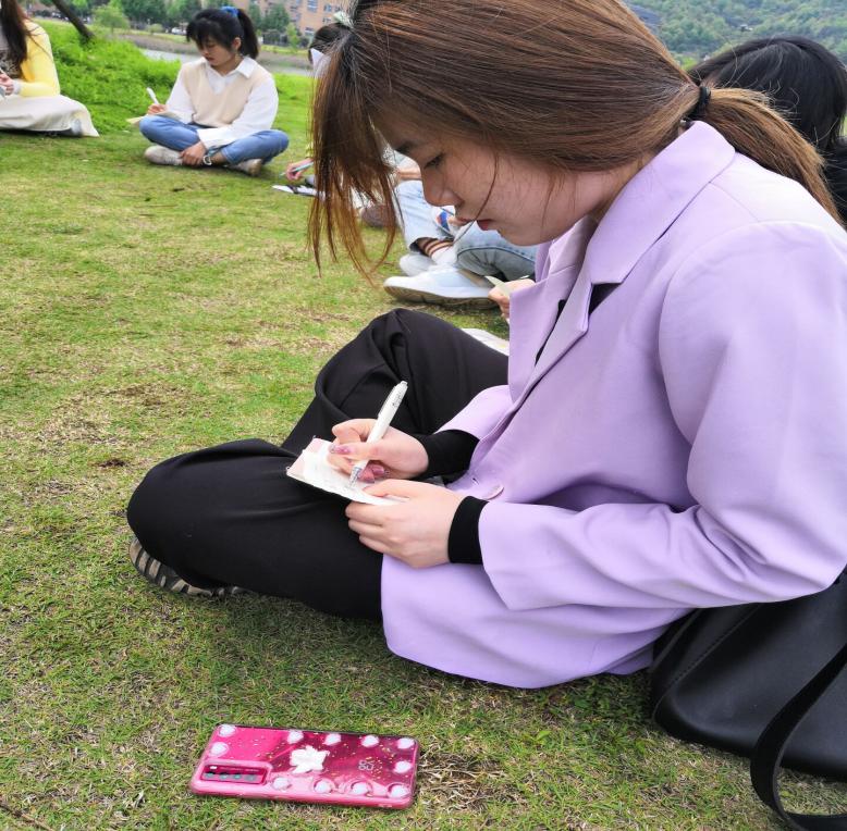 B9759339E84139288D342CC1E66B256C